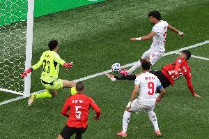 今日大连可为vs上海海港富盛经开低调看直播_今日大连可为vs上海海港富盛经开低调看直播在线观看_免费看直播