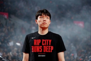 重磅辽宁铁人vs山东泰山低调看直播_重磅辽宁铁人vs山东泰山低调看直播在线观看_免费看直播