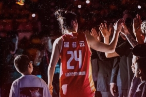 今日菲尼克斯水星vs明尼苏达山猫比分预测_今日菲尼克斯水星vs明尼苏达山猫比分预测在线观看_免费看直播
