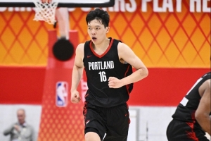 重磅明尼苏达山猫vs达拉斯飞翼全场录像_重磅明尼苏达山猫vs达拉斯飞翼全场录像在线观看_免费看直播