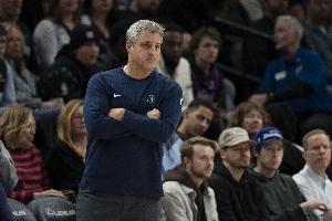 NBA76人vs火箭jrs直播_NBA76人vs火箭jrs直播在线观看_免费看直播